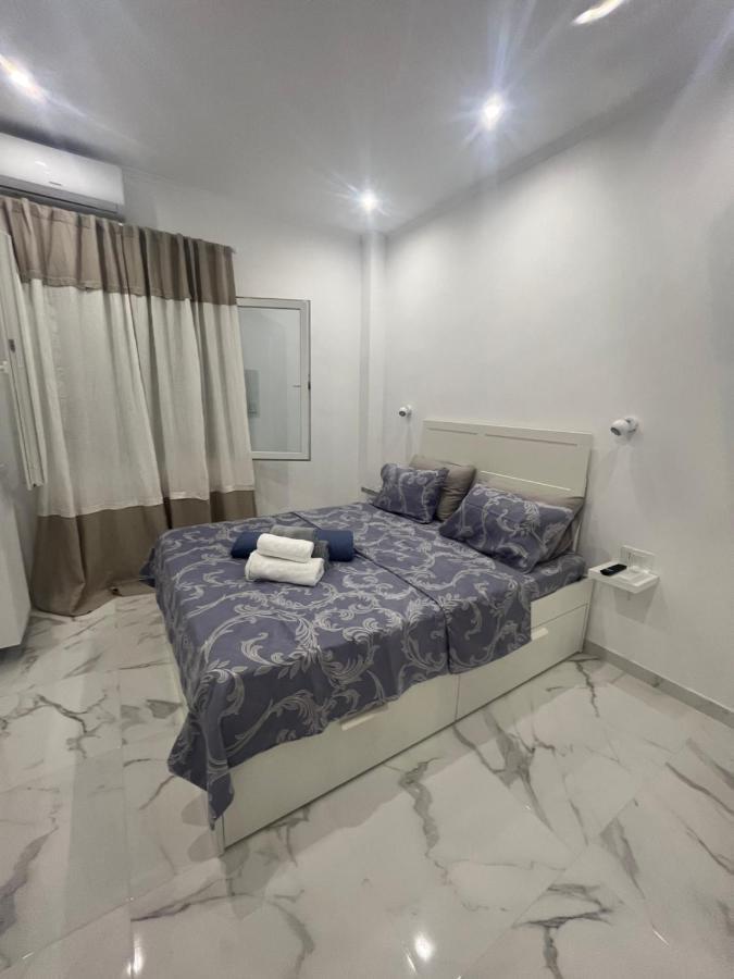 White Apartment Athen Eksteriør bilde